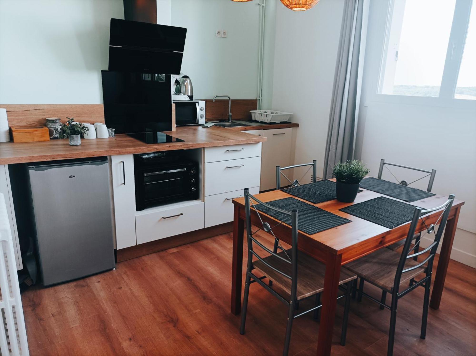 Bel Appartement Tout Equipe Le Mans Luaran gambar